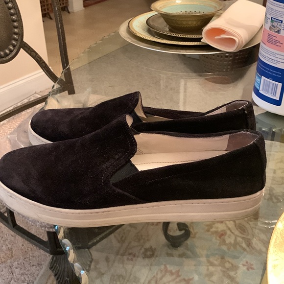 Prada size 40/10 - Picture 4 of 7